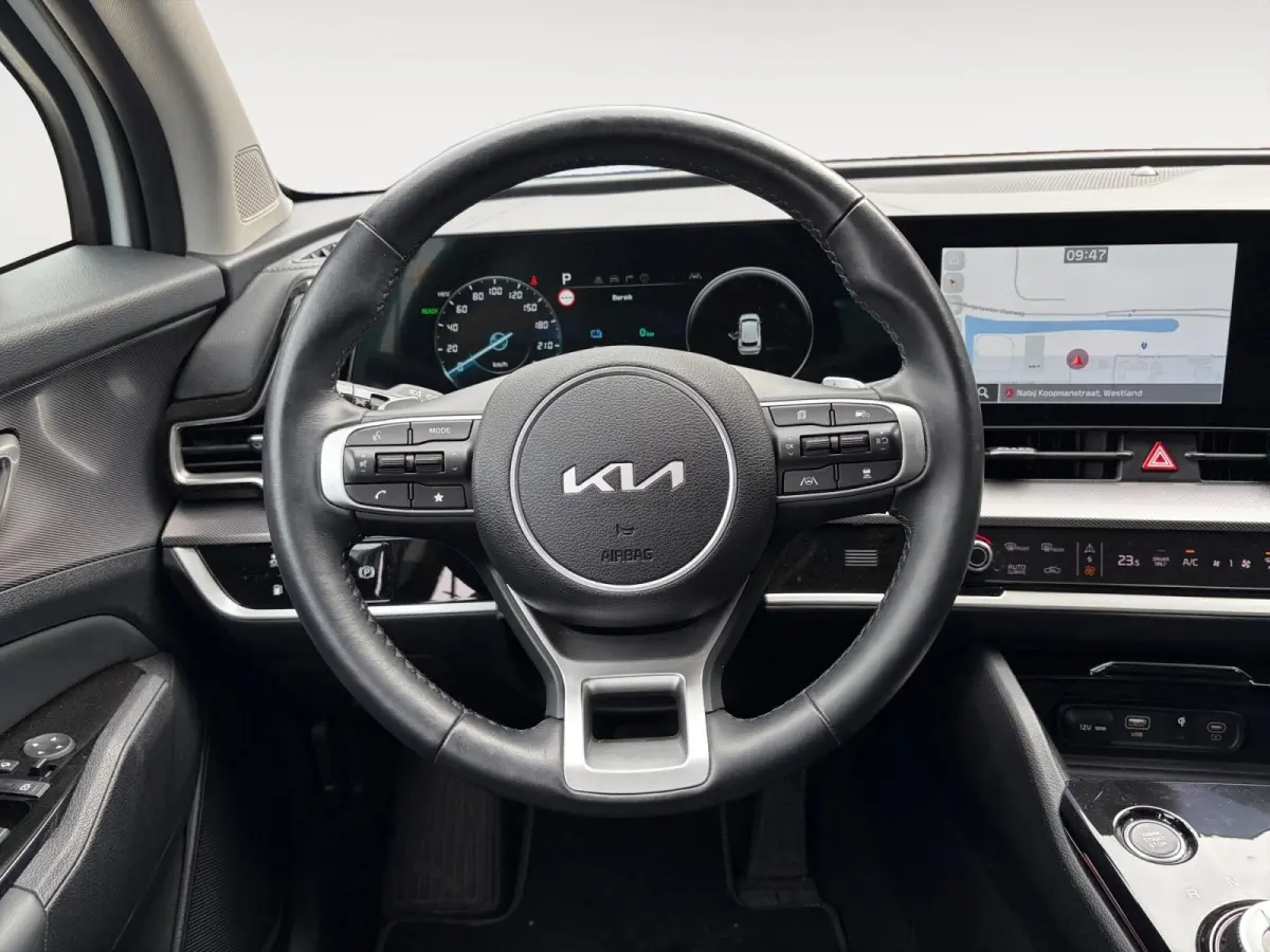 1.6 T-GDi Plug-in Hybrid AWD DynamicLine Luxury | Apple Carplay / Android Auto | Navigatiesysteem | Stoel + Stuurverwarming | Elektrisch Verstelbare Bestuurdersstoel | Licht + Regensensor | 