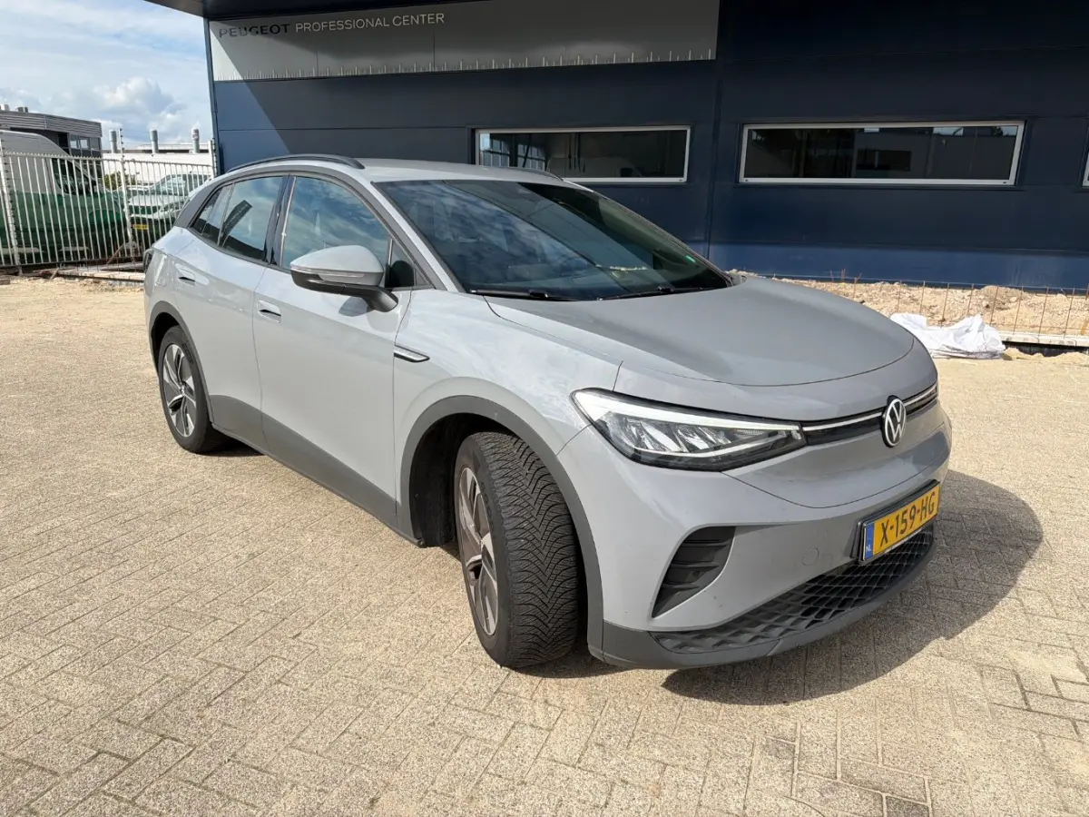 Pure 52 kWh 150 pk | 19 inch LMV | Apple Carplay | Parkeersensoren |