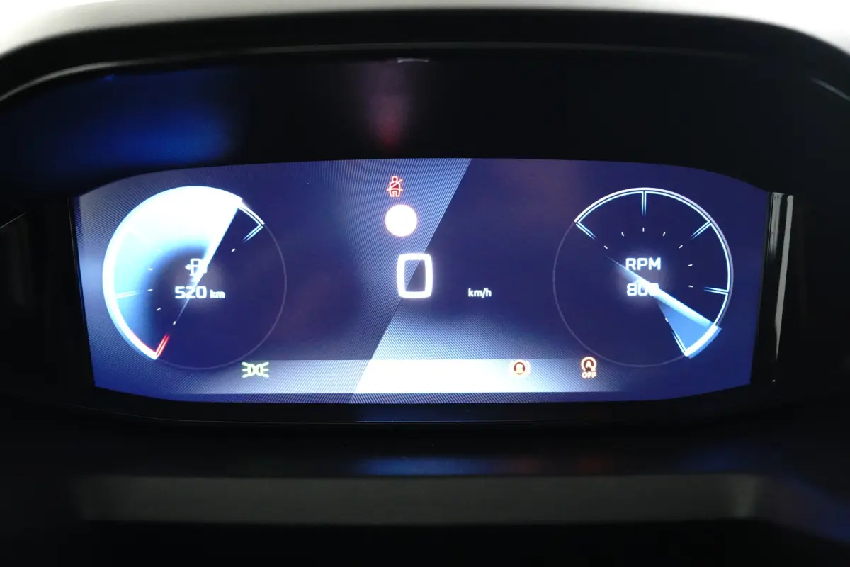 1.5 BlueHDi 100 S&S L2 Camera | Houten Laadvloer | Carplay | Digitaal Dashboard | Airco | Cruise Control | DAB | Achteruitrijcamera | Airco | Apple Carplay/Android Auto|telefoonintegratie pr
