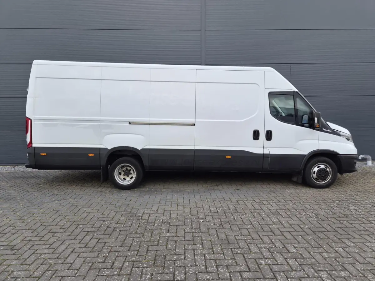 2.3 L4H2 Hi-Matic Automaat 157pk Uitklap lift