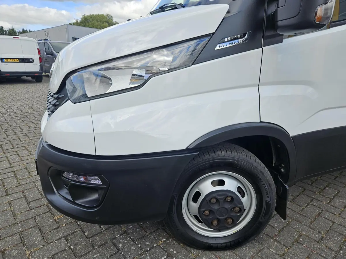 2.3 L4H2Hi-Matic Dubbel lucht 157pk Uitklap lift