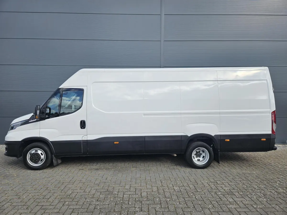 2.3 L4H2Hi-Matic Dubbel lucht 157pk Uitklap lift