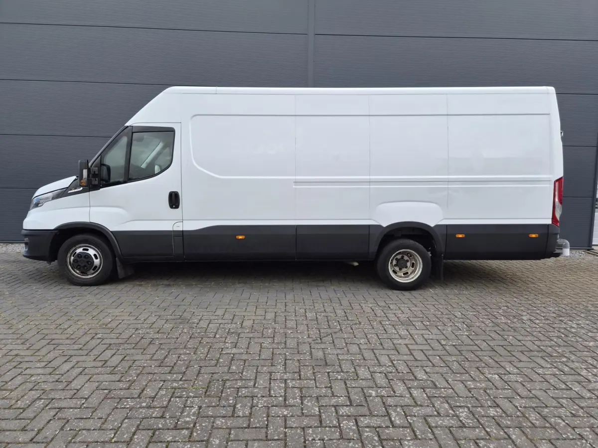 2.3 L4H2 Hi-Matic Automaat 157pk Uitklap lift