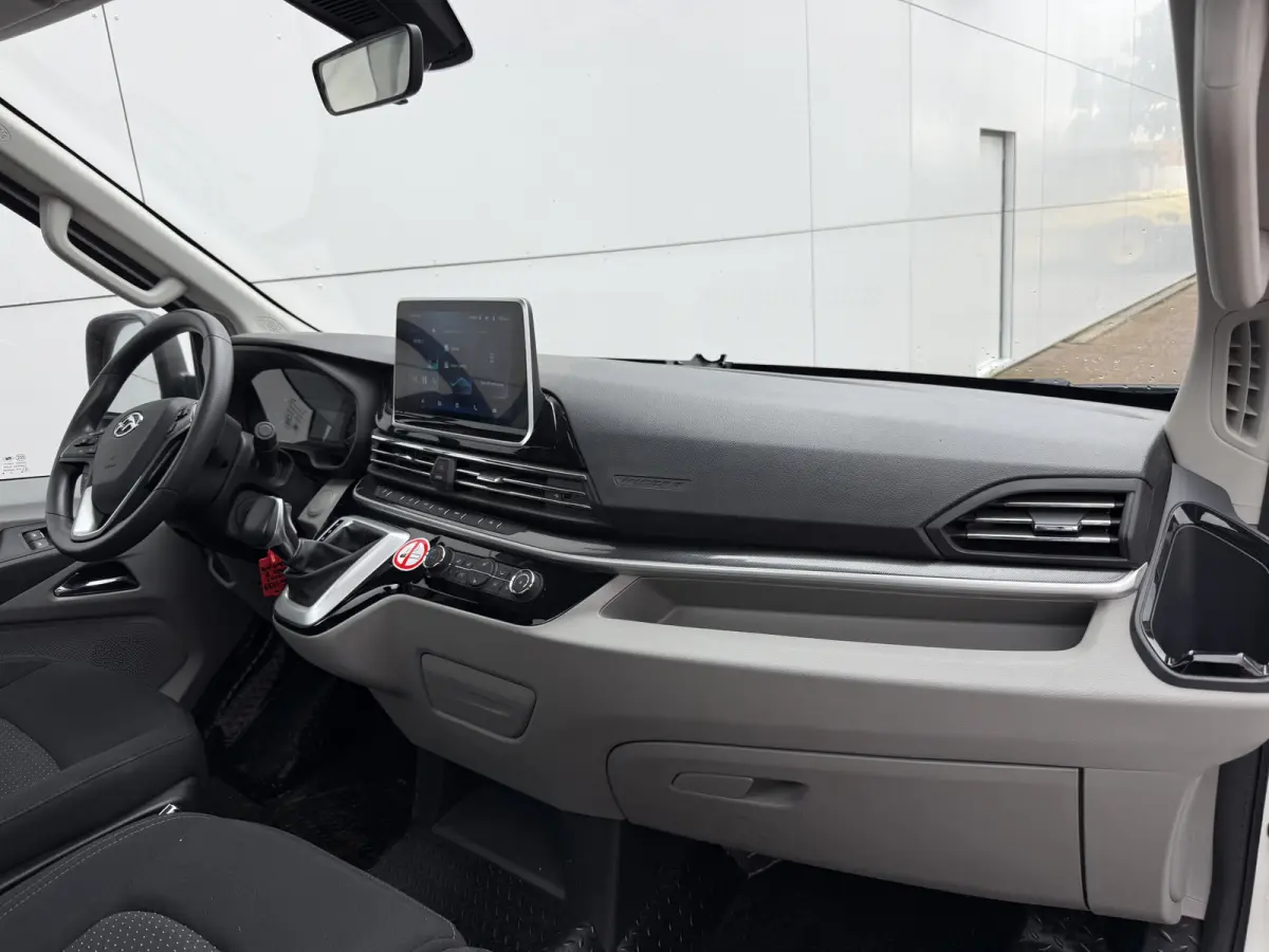 65kWh Elektrisch! L4 172km WLTP 204PK 80kw Snelladen Carplay Adaptieve Cruise Control LED Parkeersensoren voor Airco