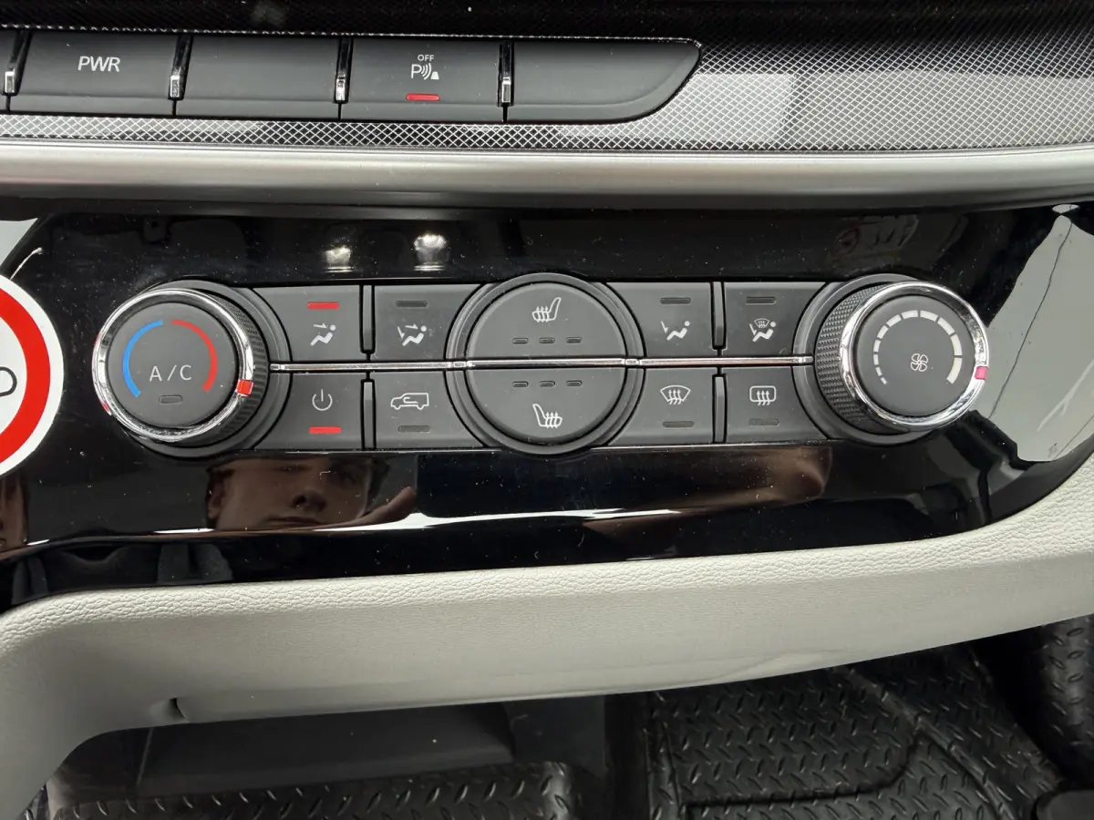 65kWh Elektrisch! L4 172km WLTP 204PK 80kw Snelladen Carplay Adaptieve Cruise Control LED Parkeersensoren voor Airco