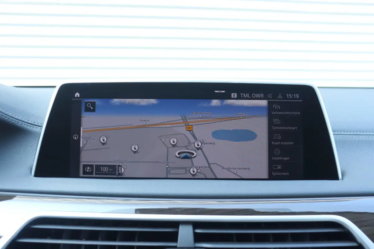 Sedan 745e | High Executive | Harman Kardon | Parking Assistant Plus | Head-Up | Laserlight | Soft-Close | SOH 86% | 19''LMV