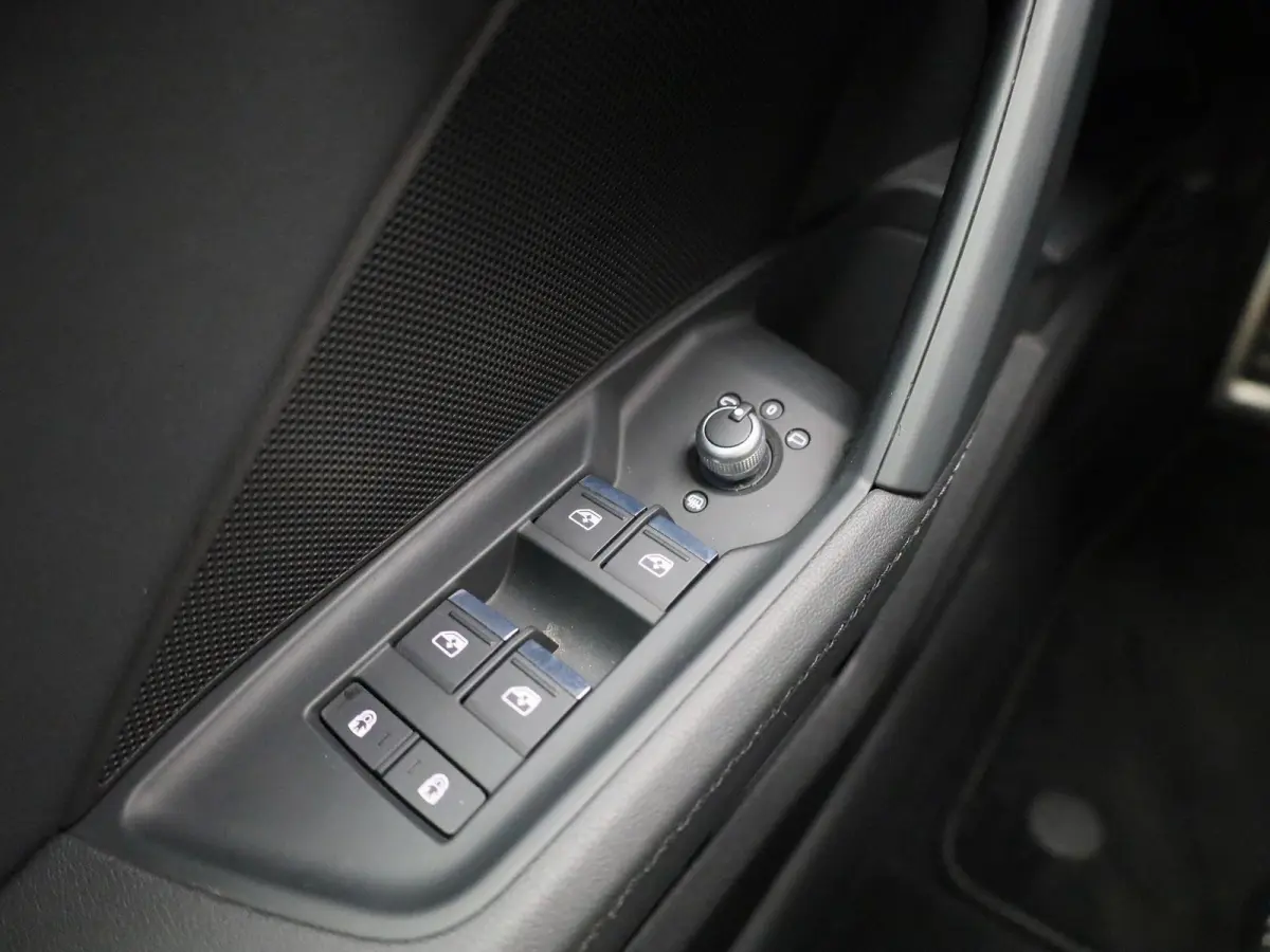 30 TFSI S edition