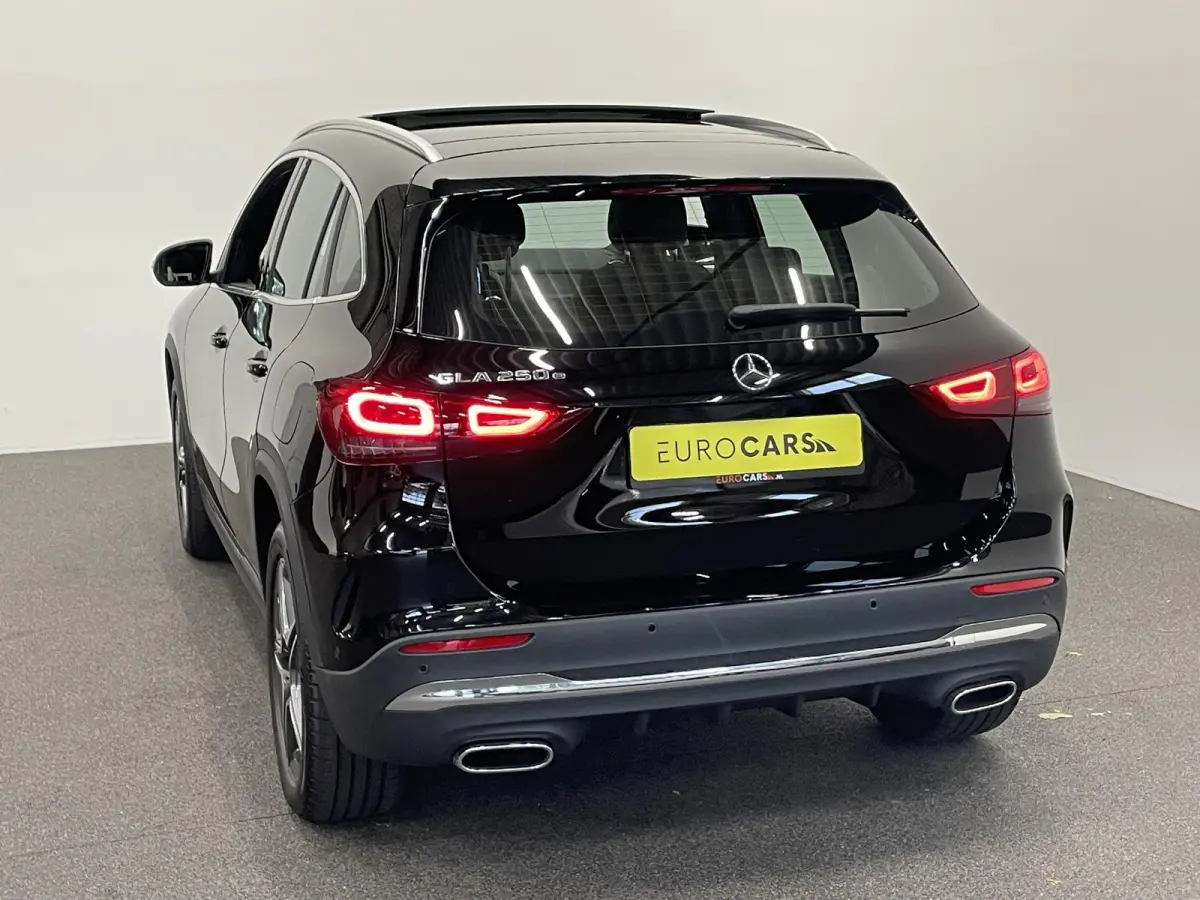 250 e AMG Line PHEV Automaat Panorama dak 360 Camera Adaptieve Led Leder Interieur elektrische Achterklep Carplay/Android Auto Navigatie
