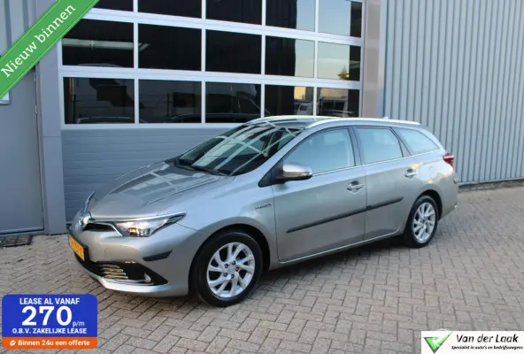 1.8 Hybrid Active | NL Auto Boekjes | Navigatie | Parkeersensoren achter.
