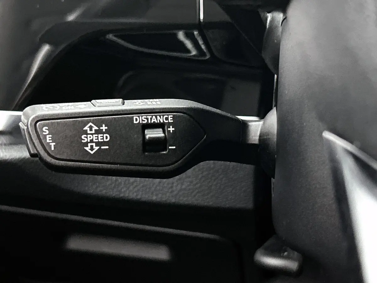 45 TFSI e Advanced Edition 245 PK l Adaptive cruise control l Camera l Navigatie plus l Climate control l Privacy glas | Apple Carplay | Android Auto l Elektr. instel. bestuurdersstoel l Sto