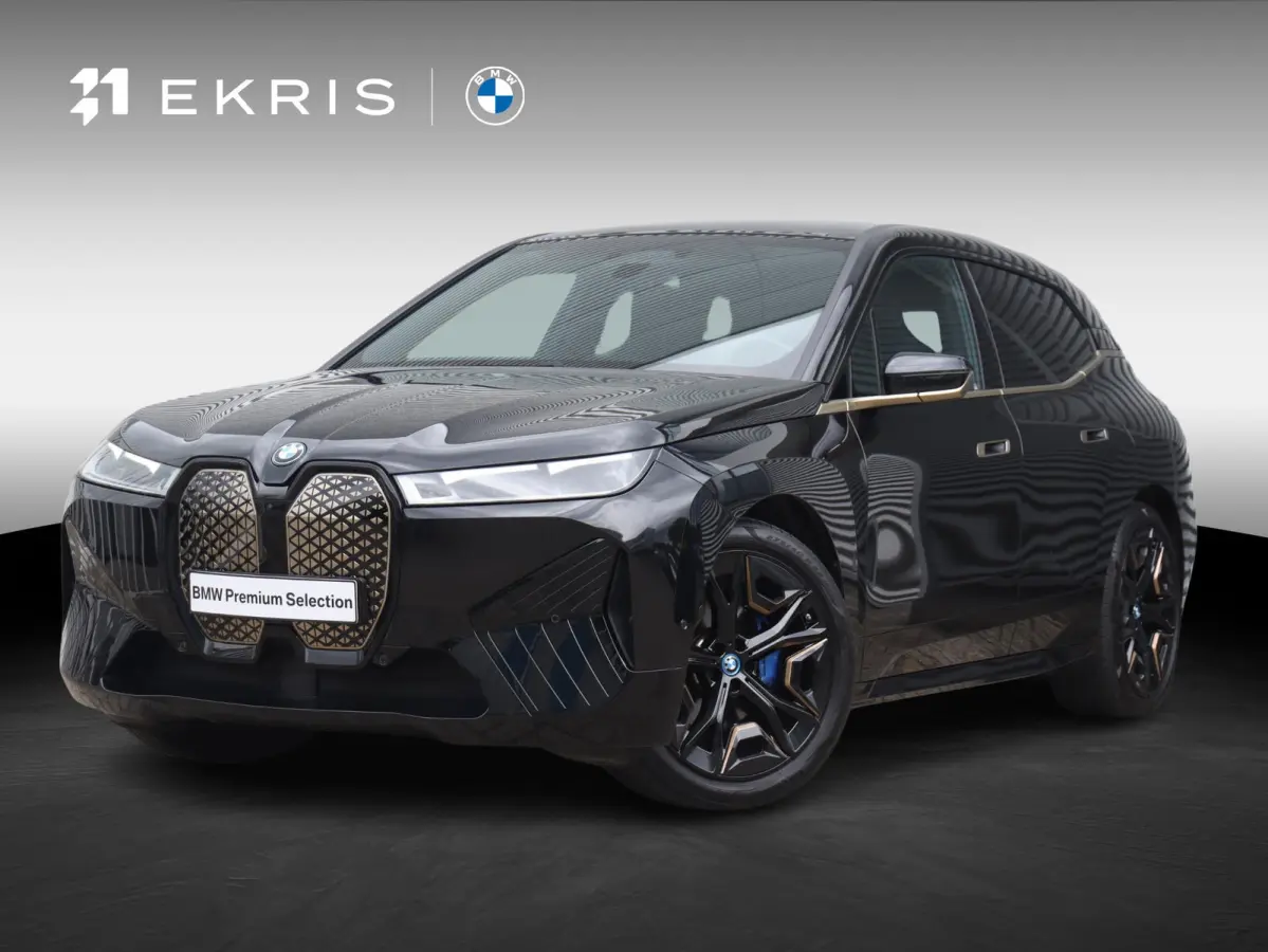 xDrive40 | High Executive | Sportpakket | Panodak Skylounge | Head-Up | Trekhaak | Driving Assistant Prof. | Harman Kardon | Laserlight | Soft Close | 22'' LMV
