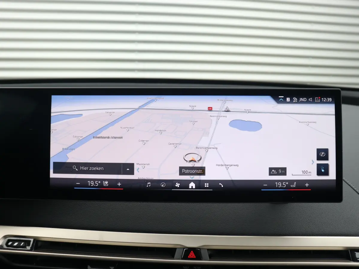 xDrive40 | High Executive | Sportpakket | Panodak Skylounge | Head-Up | Trekhaak | Driving Assistant Prof. | Harman Kardon | Laserlight | Soft Close | 22'' LMV