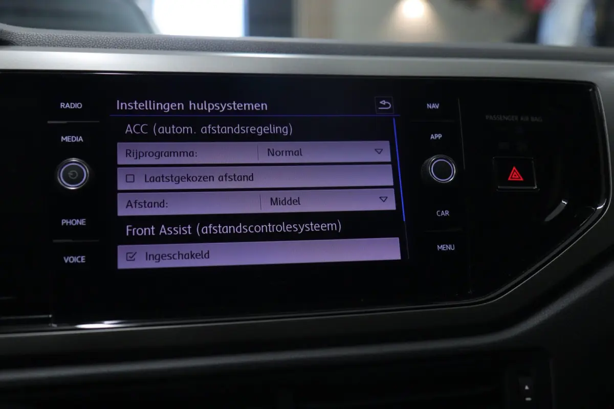 1.0 TSI Comfortline NAP /CARPLAY/NAVI/ACC/VIRTUAL/VOL