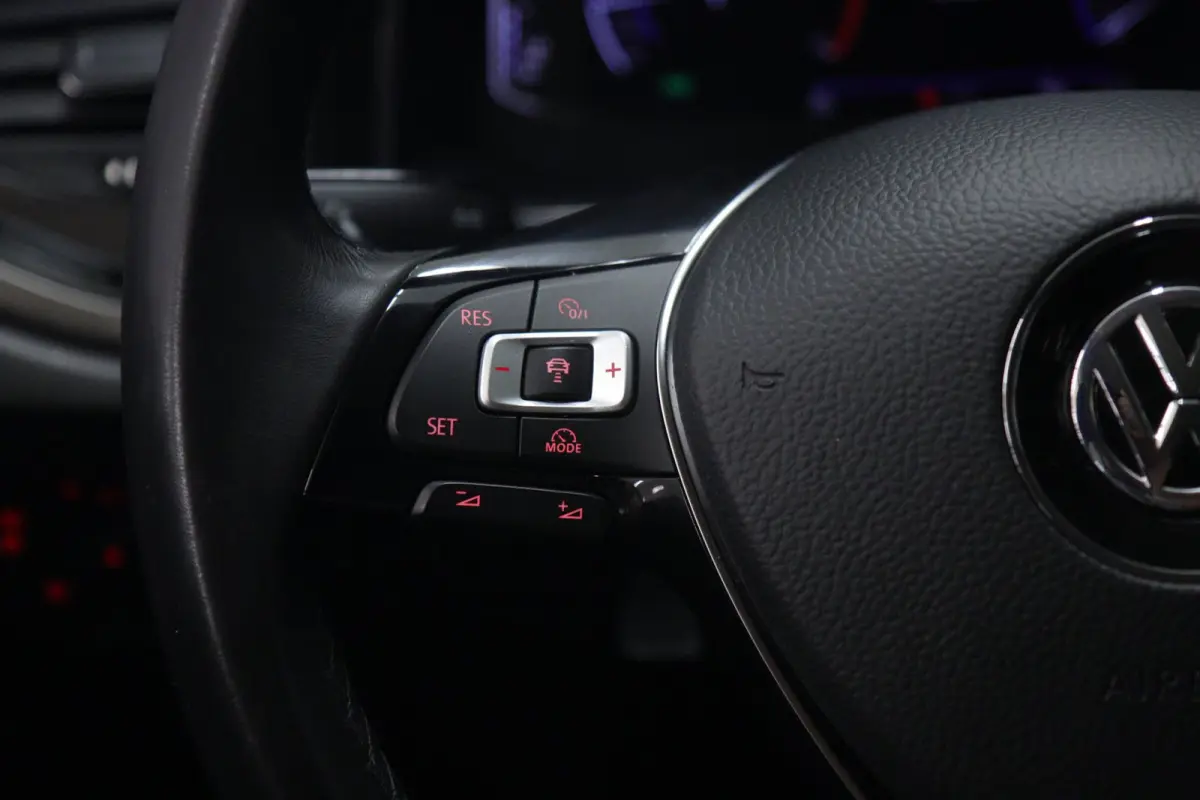 1.0 TSI Comfortline NAP /CARPLAY/NAVI/ACC/VIRTUAL/VOL