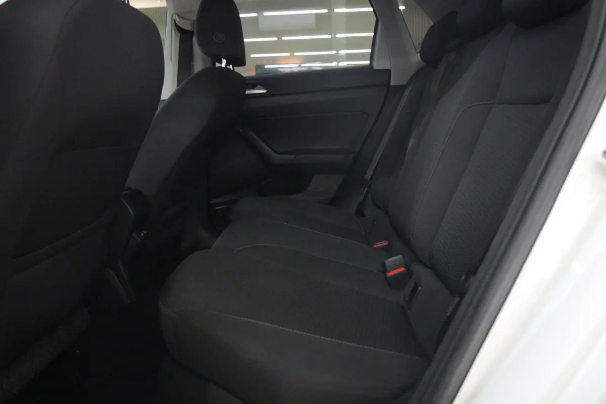 1.0 TSI Comfortline NAP /CARPLAY/NAVI/ACC/VIRTUAL/VOL