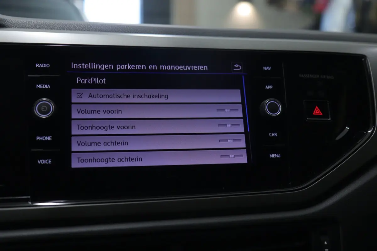 1.0 TSI Comfortline NAP /CARPLAY/NAVI/ACC/VIRTUAL/VOL