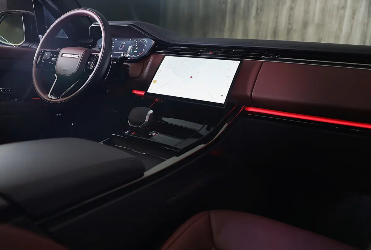 3.0 P550e Autobiography PHEV / SV Bespoke Deep Garnet / Massage / Head Up / Verkoeling / Memory /Pano