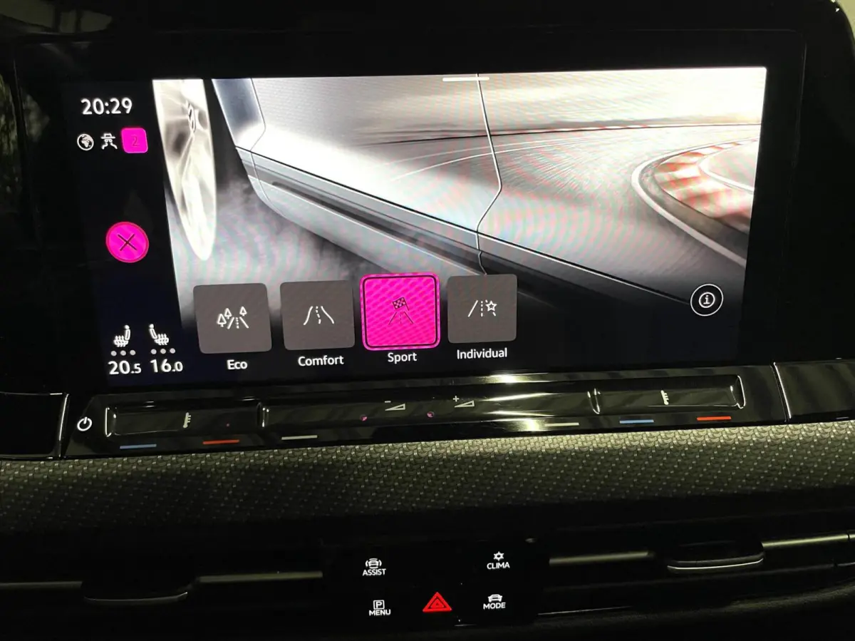 1.5 TSI R-Line Black Style/ Cam/ IQ/ H&K/ Keyless/ CarPlay