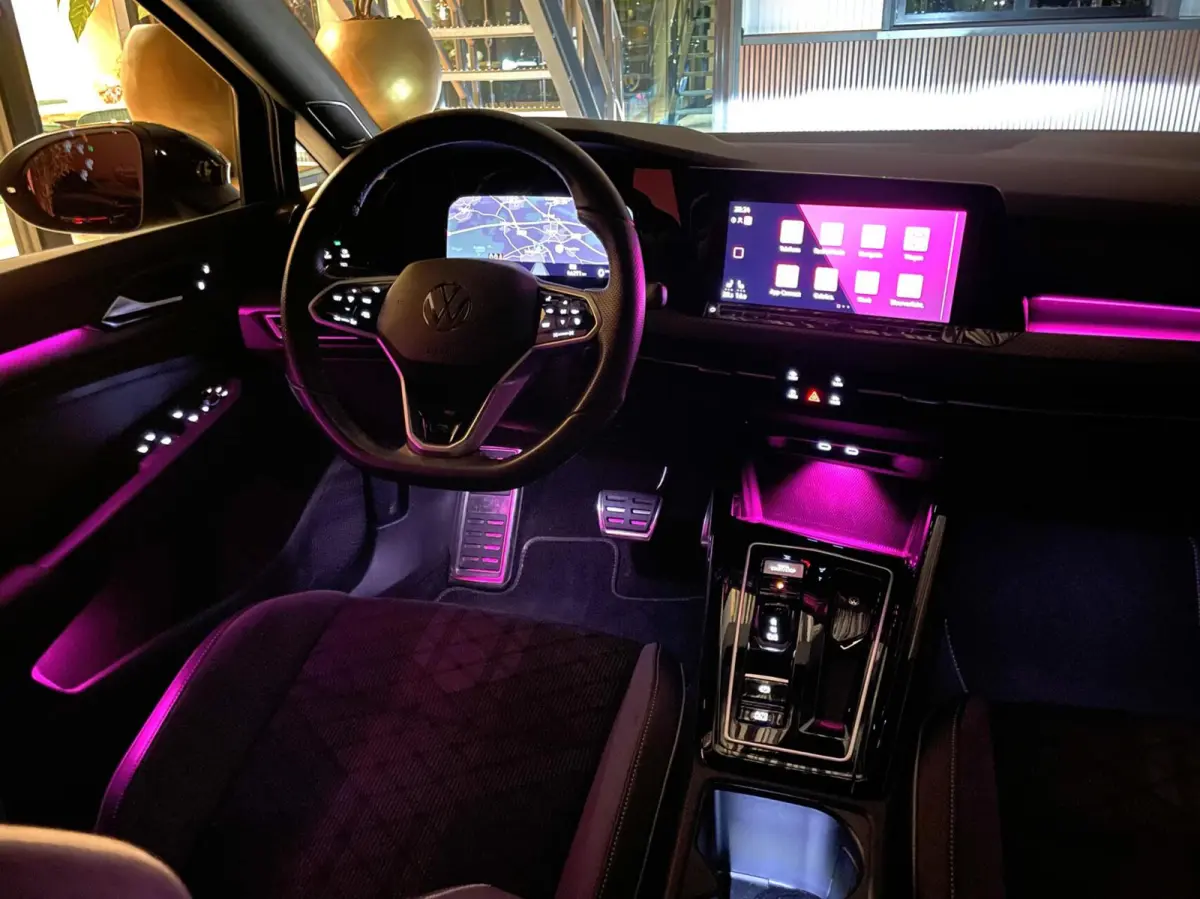 1.5 TSI R-Line Black Style/ Cam/ IQ/ H&K/ Keyless/ CarPlay