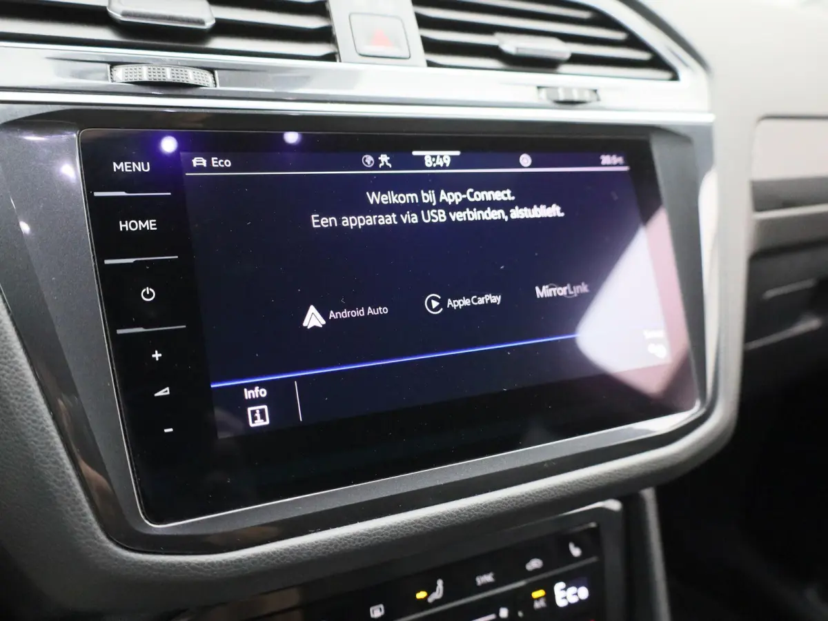 1.4 TSI eHybrid R-Line Business+ 245 PK| SoH 95% | Dealeronderhouden | Trekhaak | Navigatie Pro | 360 Camera | Stoelverwarming | Stuurwielverwarming | 20 Inch Velgen | Dodehoekdetectie | Bla