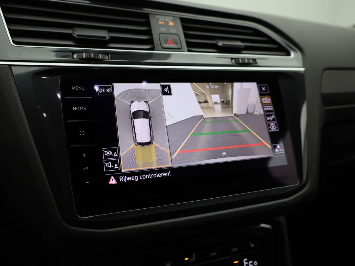 1.4 TSI eHybrid R-Line Business+ 245 PK| SoH 95% | Dealeronderhouden | Trekhaak | Navigatie Pro | 360 Camera | Stoelverwarming | Stuurwielverwarming | 20 Inch Velgen | Dodehoekdetectie | Bla