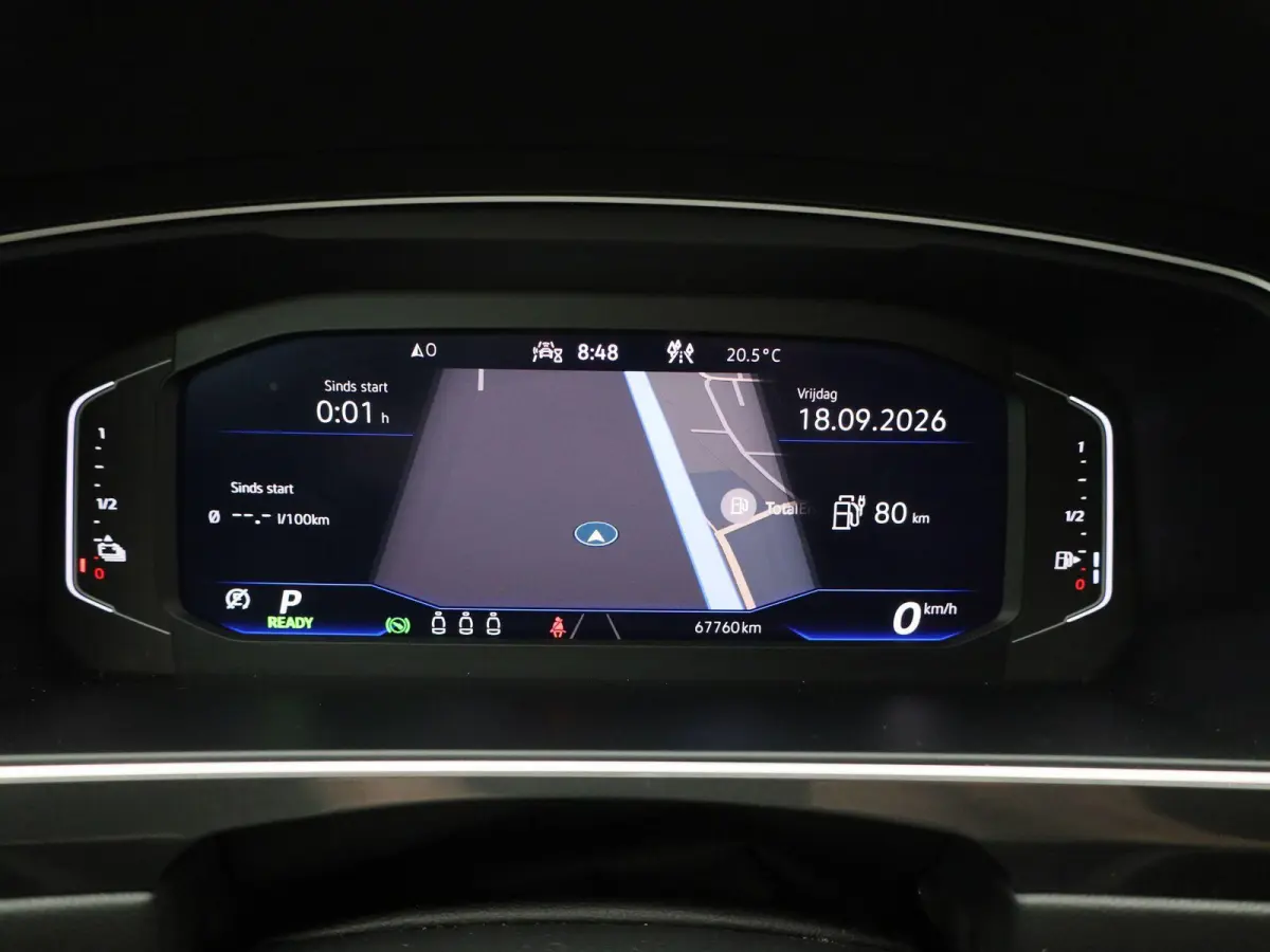1.4 TSI eHybrid R-Line Business+ 245 PK| SoH 95% | Dealeronderhouden | Trekhaak | Navigatie Pro | 360 Camera | Stoelverwarming | Stuurwielverwarming | 20 Inch Velgen | Dodehoekdetectie | Bla