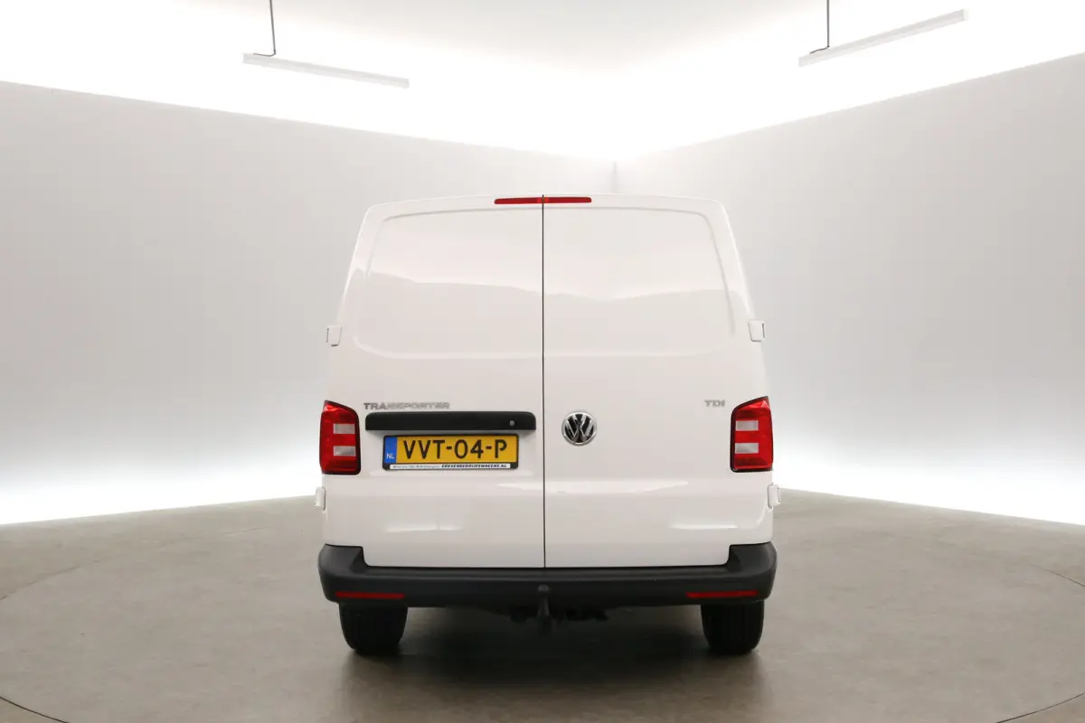 2.0 TDI L1H1 | Airco | Cruise | 3 Zits | 2xSchuifdeur | Trekhaak | Parkeersens.