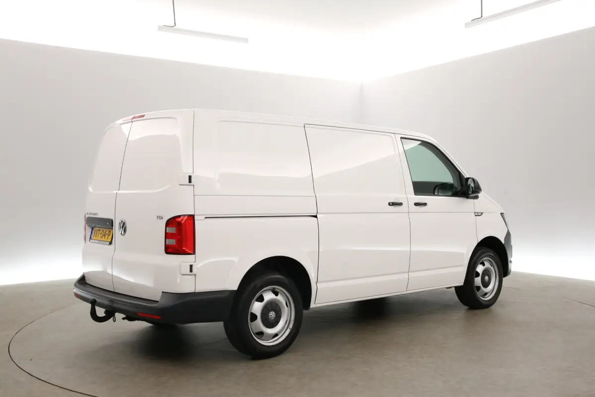 2.0 TDI L1H1 | Airco | Cruise | 3 Zits | 2xSchuifdeur | Trekhaak | Parkeersens.