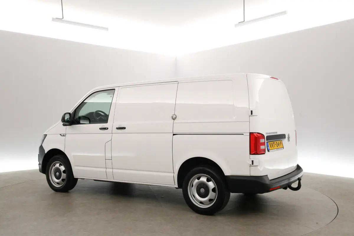 2.0 TDI L1H1 | Airco | Cruise | 3 Zits | 2xSchuifdeur | Trekhaak | Parkeersens.