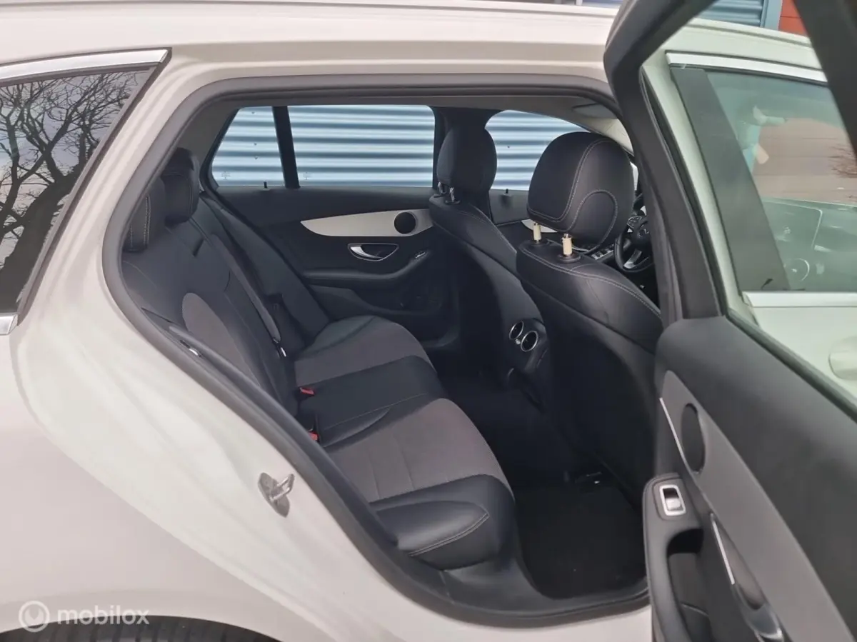 180 Avantgarde 9G-tronic automaat