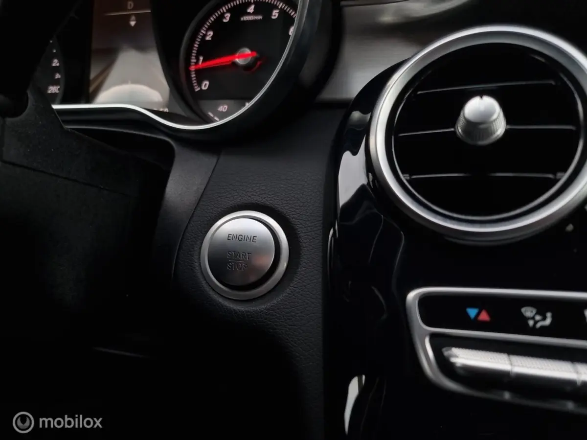 180 Avantgarde 9G-tronic automaat