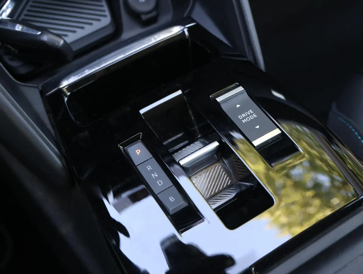 Feel Edition 50 kWh | Accu 91% | Camera | Navigatie | Apple en Android | Climate control
