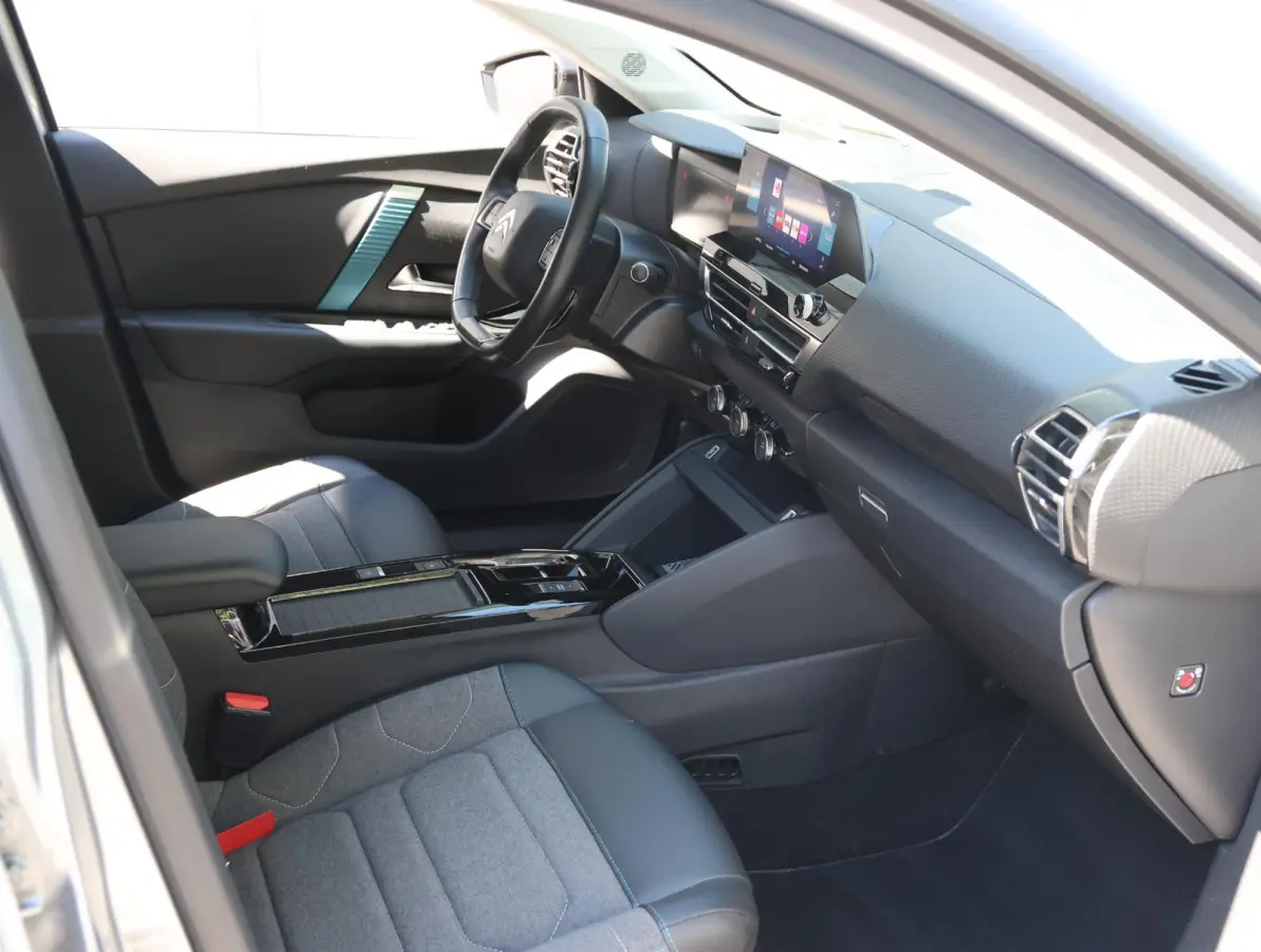 Feel Edition 50 kWh | Accu 91% | Camera | Navigatie | Apple en Android | Climate control