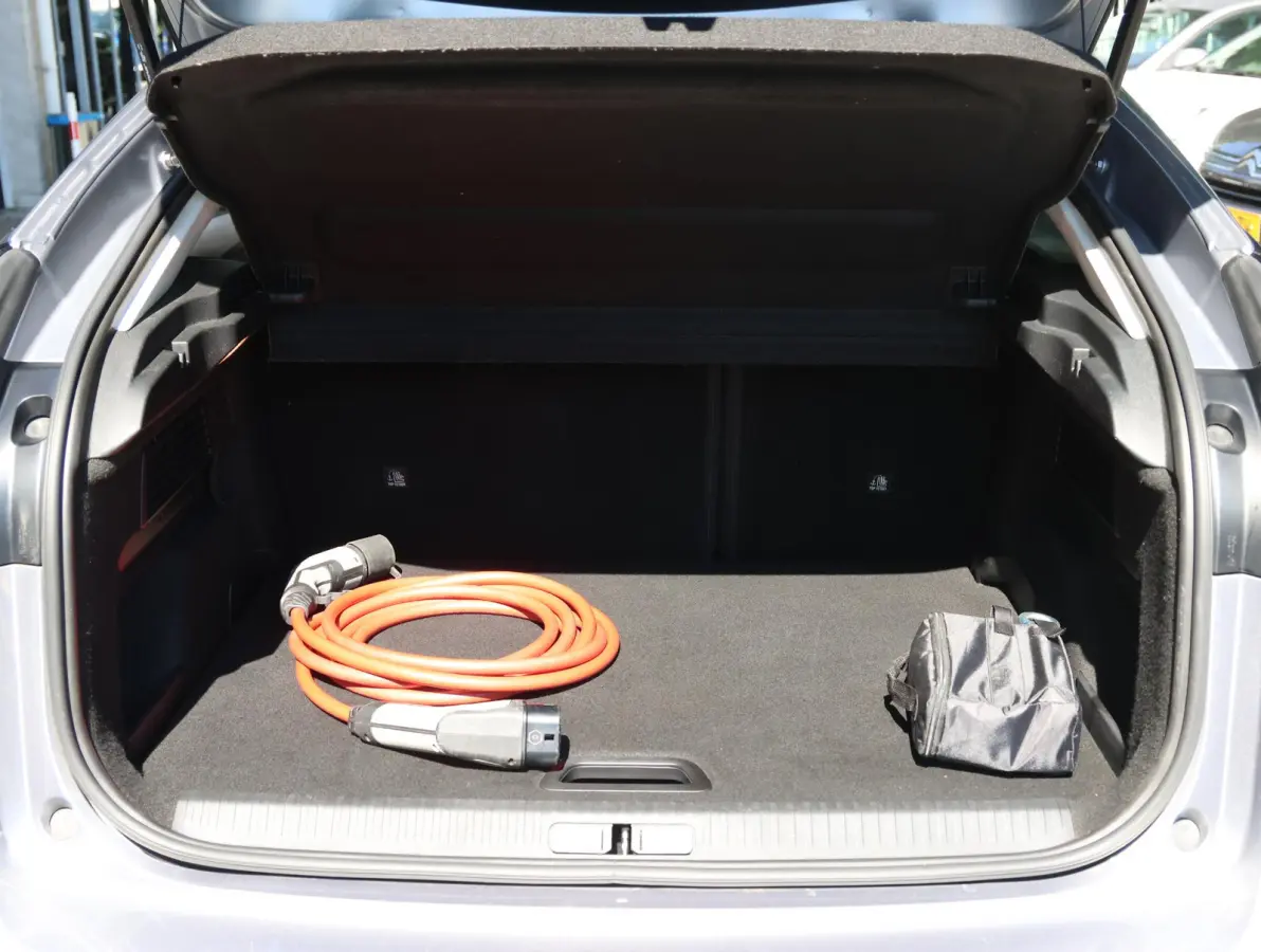 Feel Edition 50 kWh | Accu 91% | Camera | Navigatie | Apple en Android | Climate control