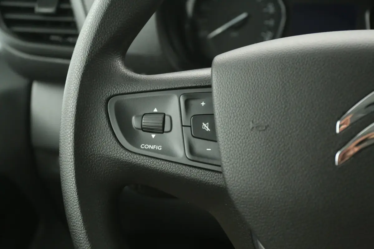 1.5 BlueHDI L2H1 | Airco | Cruise | Carplay | 3 Zits | Trekhaak