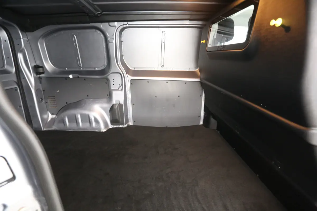 1.5 BlueHDI L2H1 | Airco | Cruise | Carplay | 3 Zits | Trekhaak