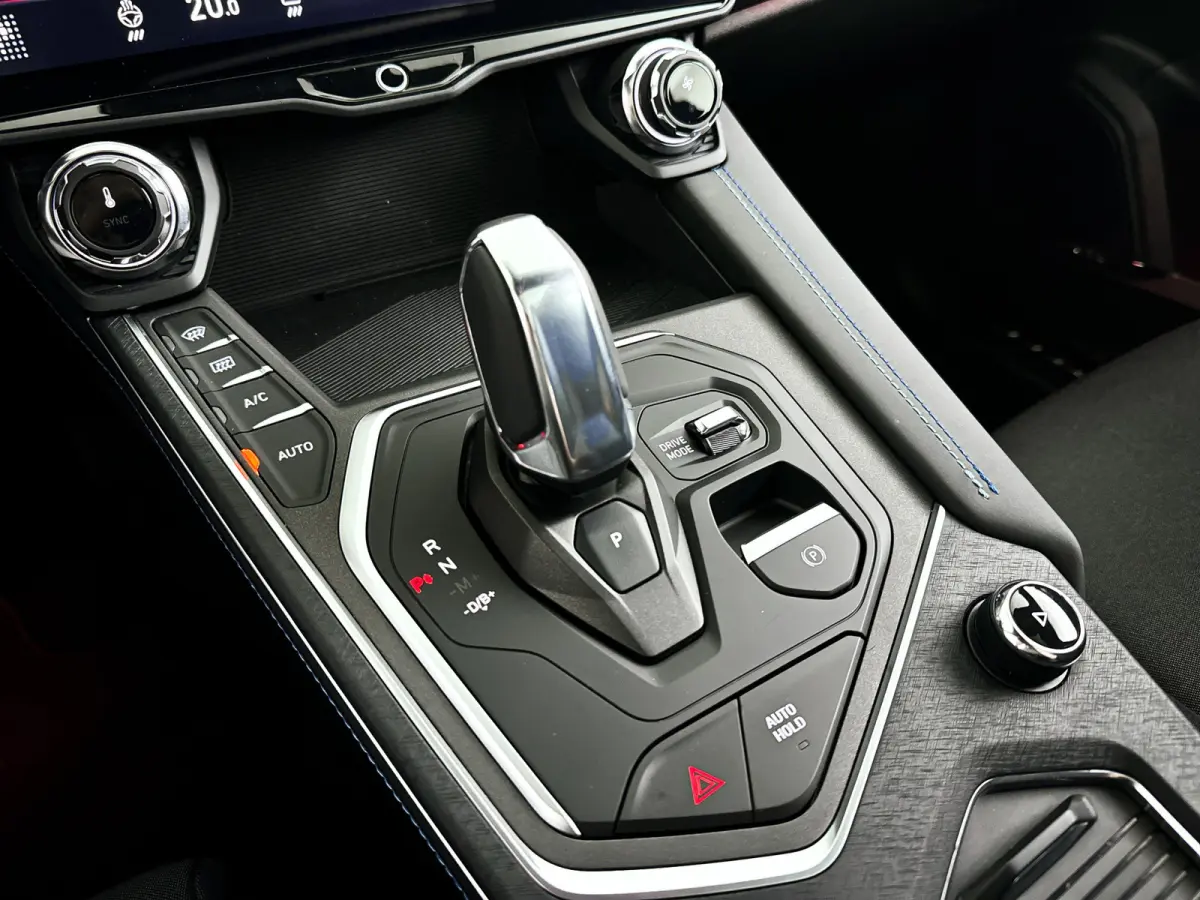 1.5 | Panoramadak | 360° Camera | Infinity audio | Blis | Stoel- en stuurverwarming | Adaptieve cruise control