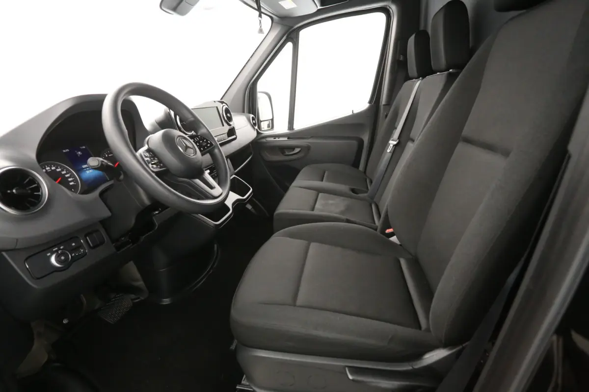 2.1 CDI 143PK L2H2 | Automaat | Airco | Camera | Cruise | 3 Zits | Carplay | Navi