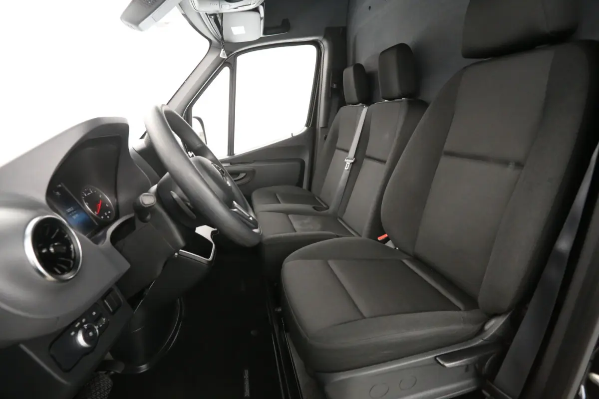 2.1 CDI 143PK L2H2 | Automaat | Airco | Camera | Cruise | 3 Zits | Carplay | Navi