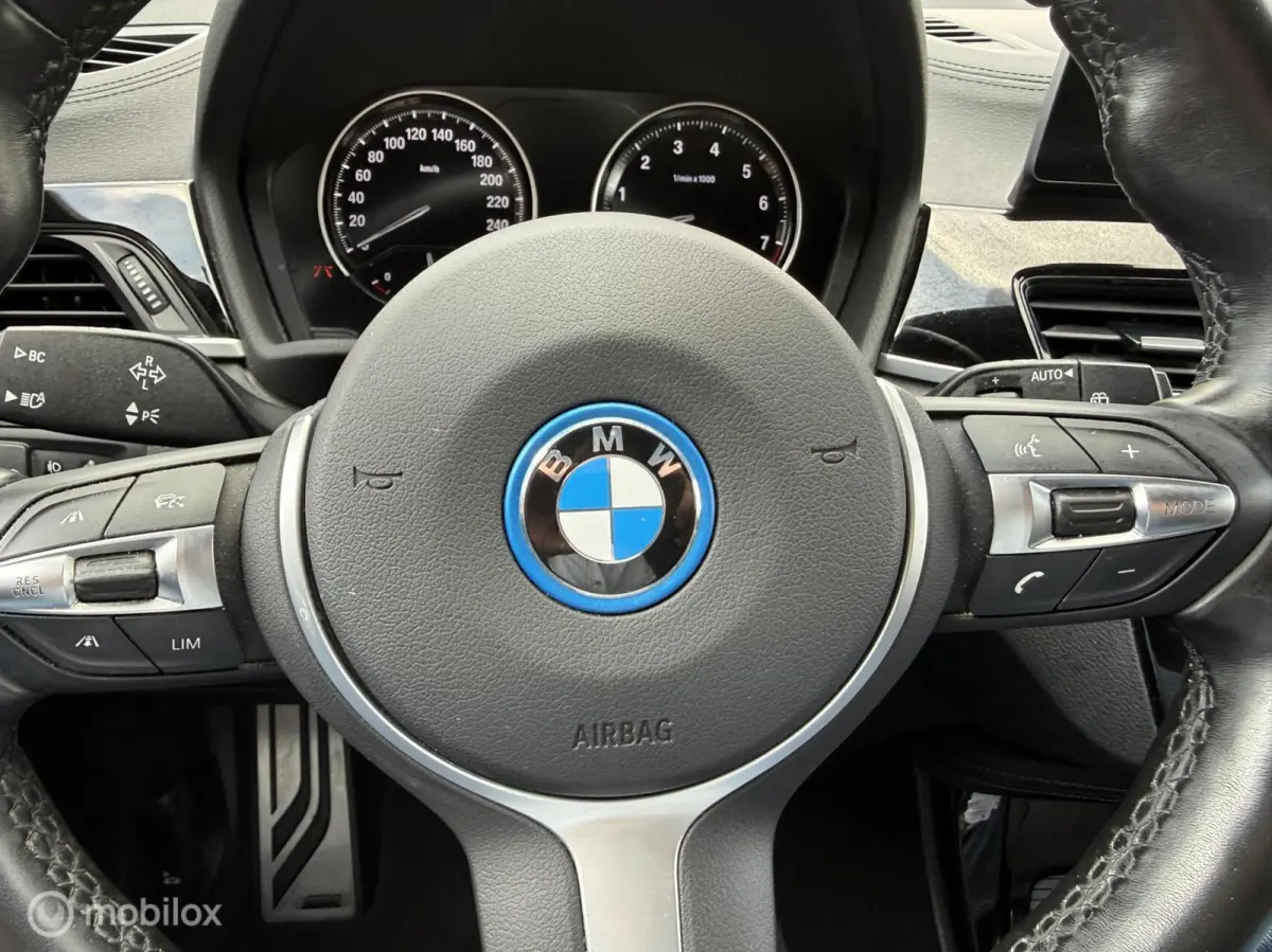 xDrive25e M-SPORT 2022