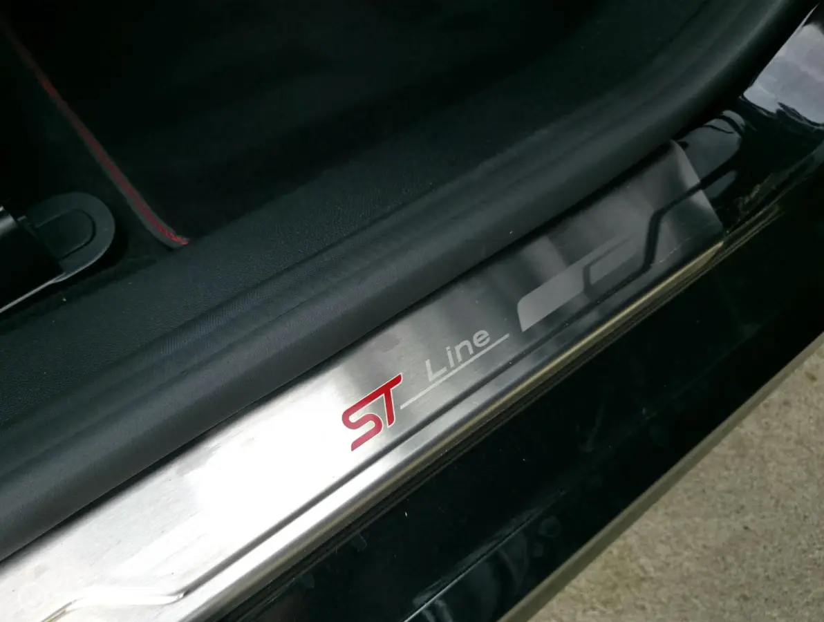 1.0 EcoBoost Hybrid ST-Line X / B&O / Virtual