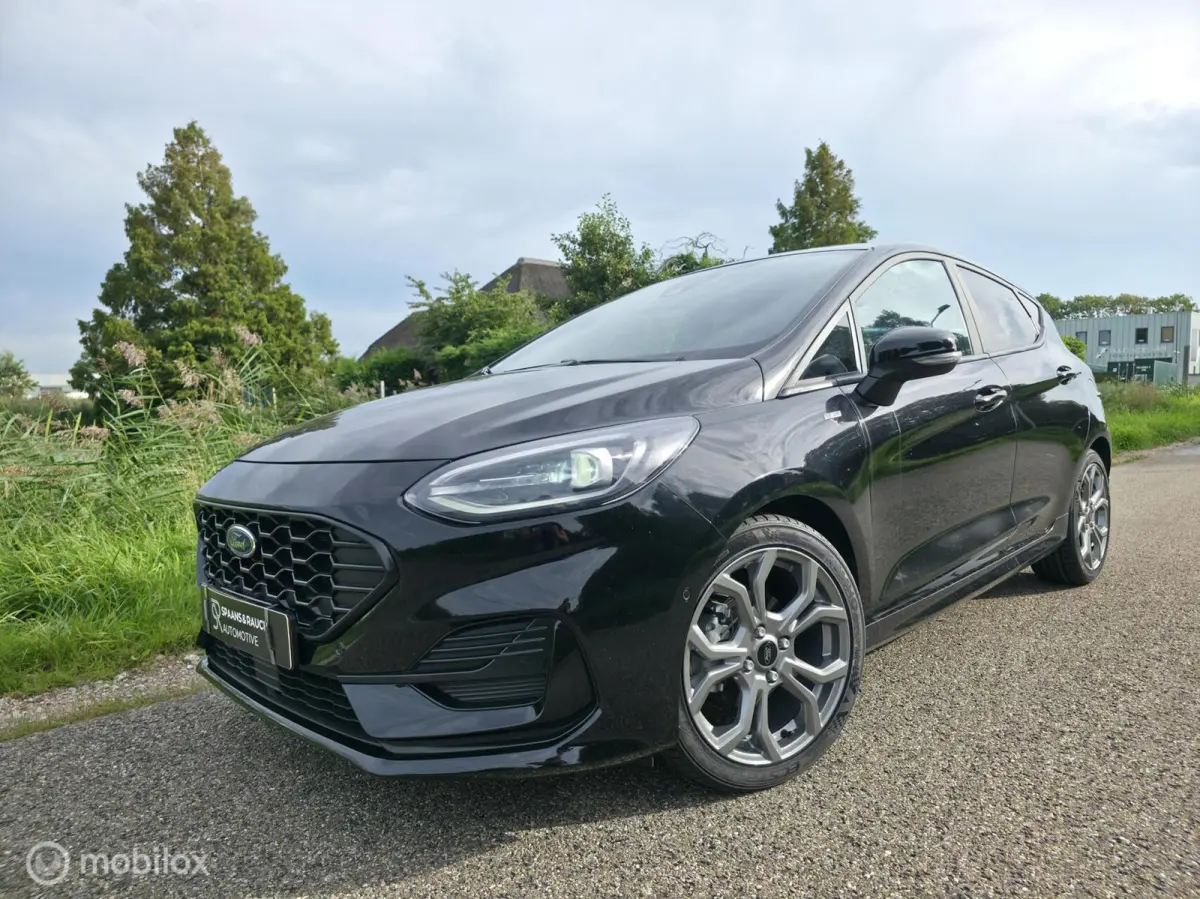 1.0 EcoBoost Hybrid ST-Line X / B&O / Virtual