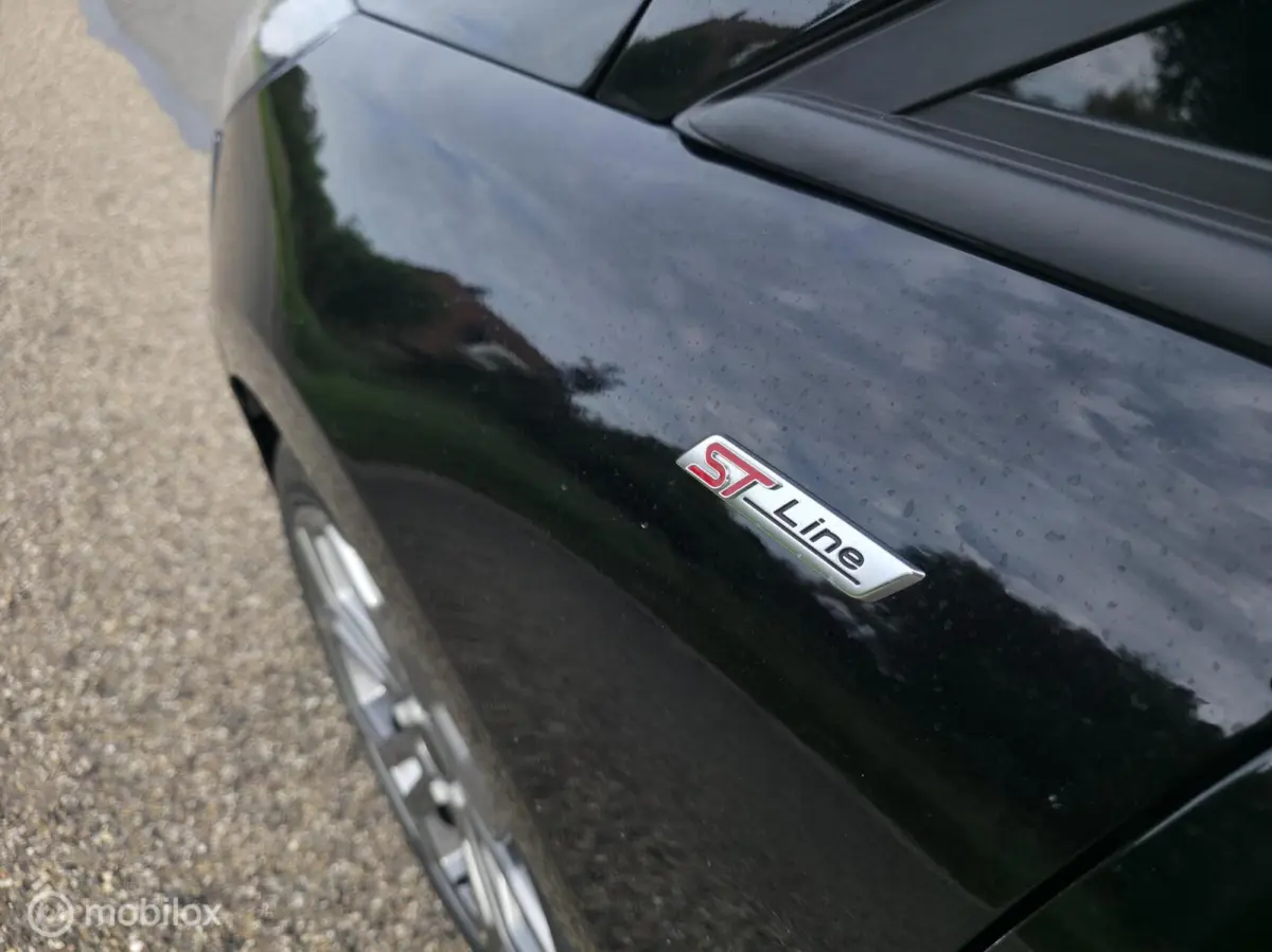 1.0 EcoBoost Hybrid ST-Line X / B&O / Virtual
