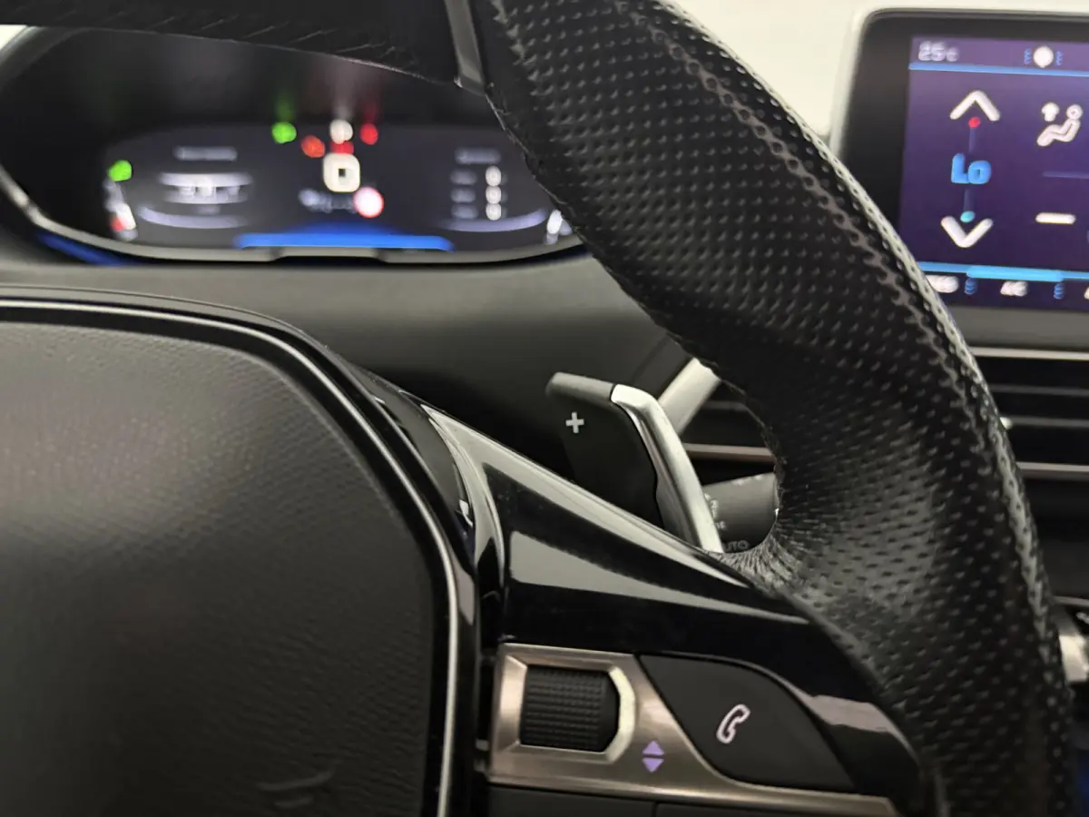 1.6 PureTech GT-Line 7p. | Pano | Camera | Sfeer | Virtual | Carplay | LED | Clima | Cruise