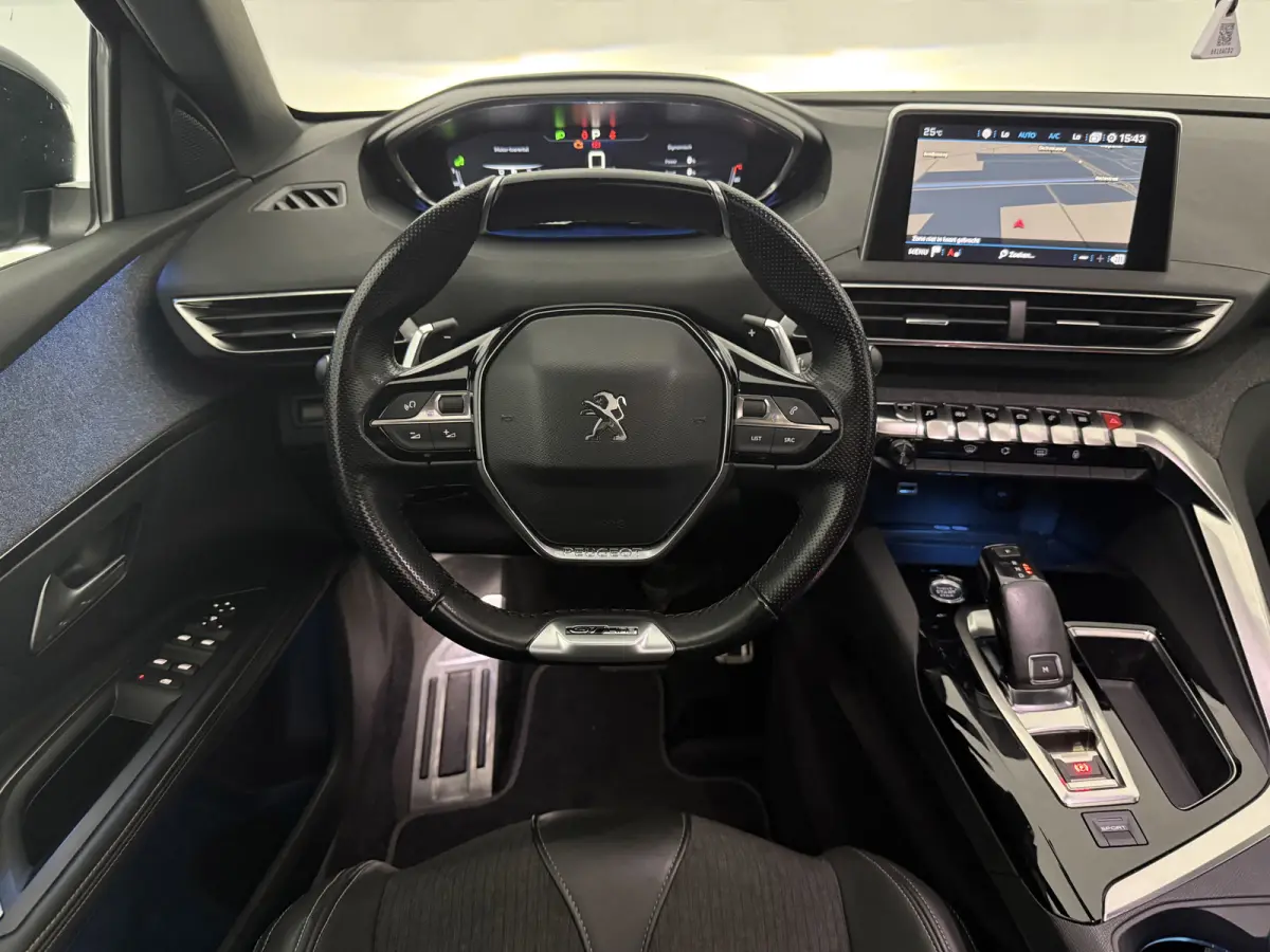 1.6 PureTech GT-Line 7p. | Pano | Camera | Sfeer | Virtual | Carplay | LED | Clima | Cruise