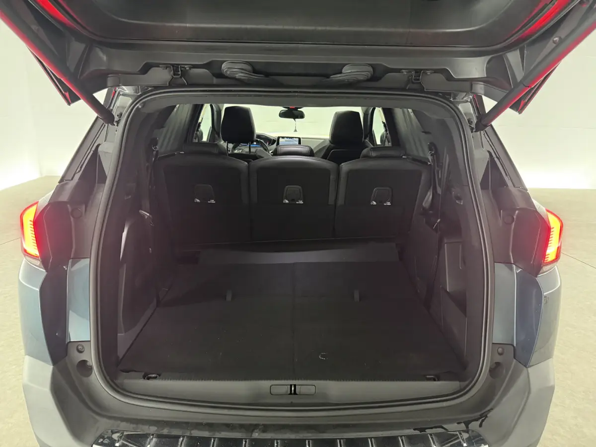 1.6 PureTech GT-Line 7p. | Pano | Camera | Sfeer | Virtual | Carplay | LED | Clima | Cruise