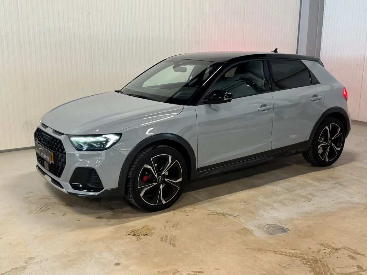 Citycarver 35 TFSI epic | BLACK OPTIC | B&O | NARDO GREY | CAMERA | AMBIANCE