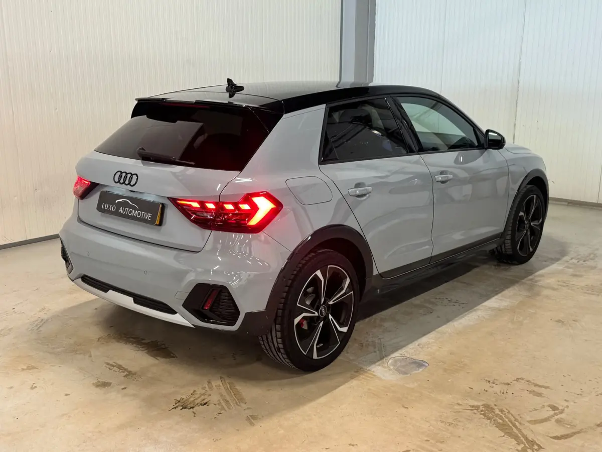 Citycarver 35 TFSI epic | BLACK OPTIC | B&O | NARDO GREY | CAMERA | AMBIANCE