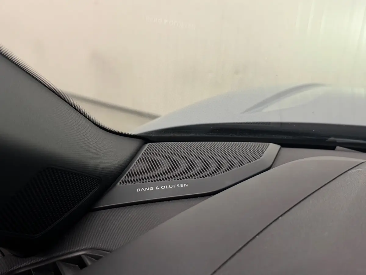 Citycarver 35 TFSI epic | BLACK OPTIC | B&O | NARDO GREY | CAMERA | AMBIANCE