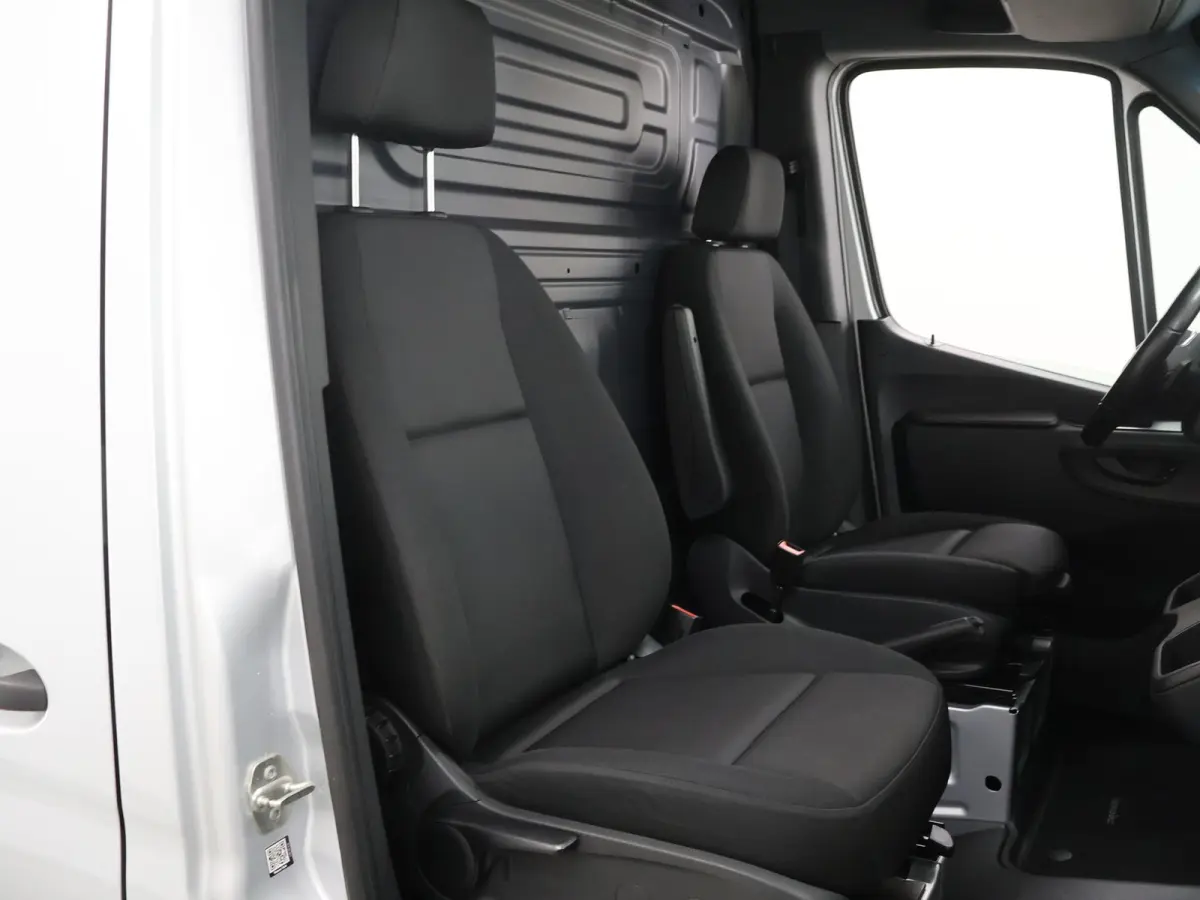 315 CDI | AUT. | L3 H2 | 2-ZITS | ZWAAIBALK | TREKHAAK | NAVIGATIE | PARKEERCAMERA | CRUISE CONTROL | CERTIFIED